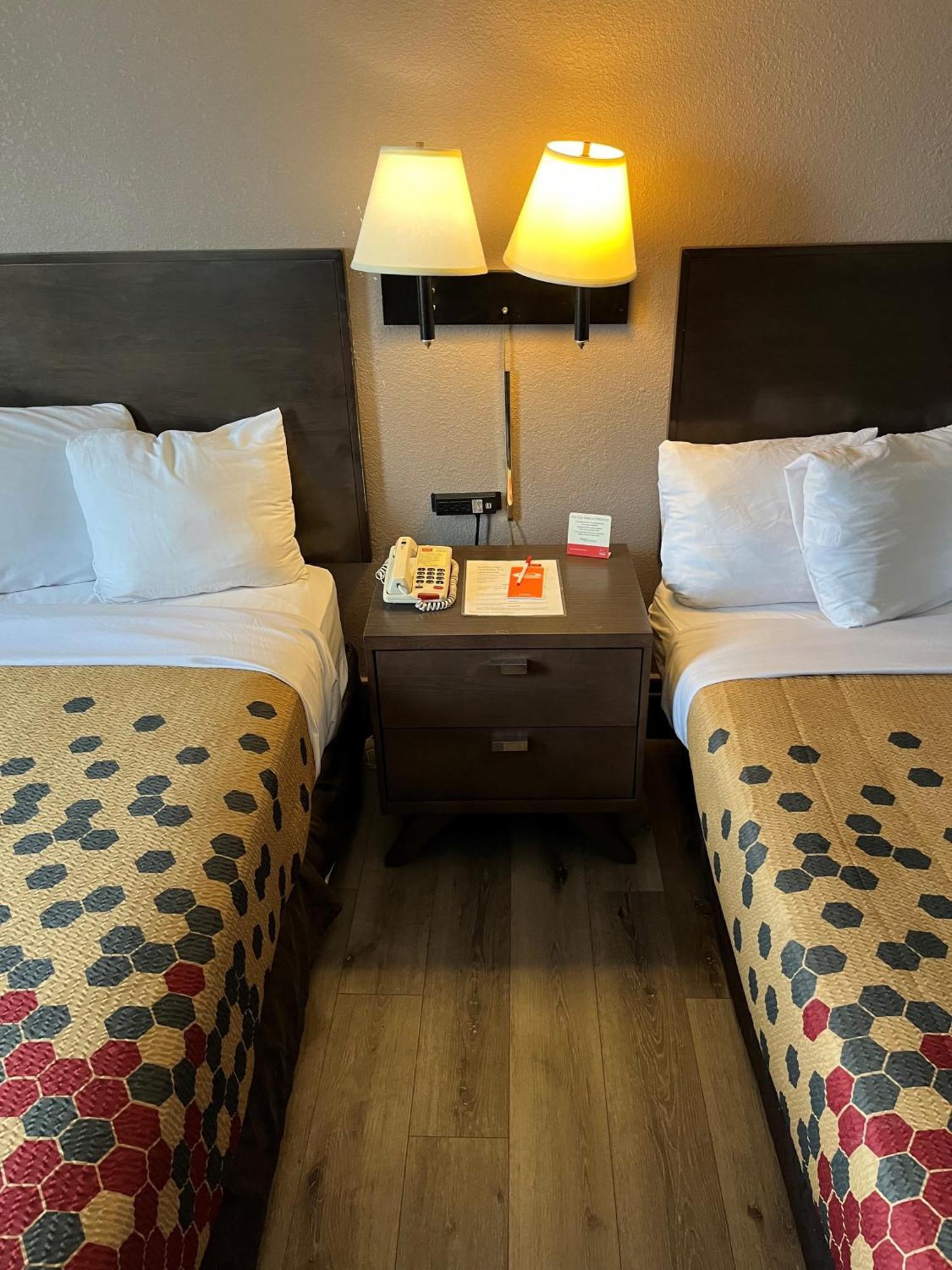 Red Carpet Inn Quantico Dumfries Zewnętrze zdjęcie